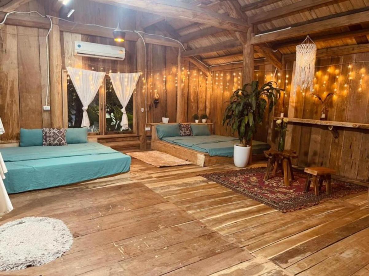 Queen'S Homestay Ba VI - Venuestay Exteriör bild